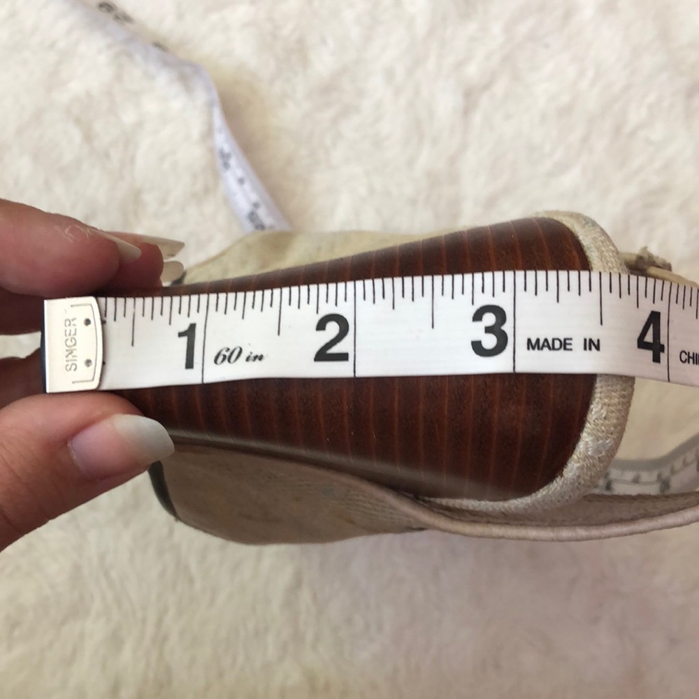 UGG Sandal Wedges - Picture 9 of 9